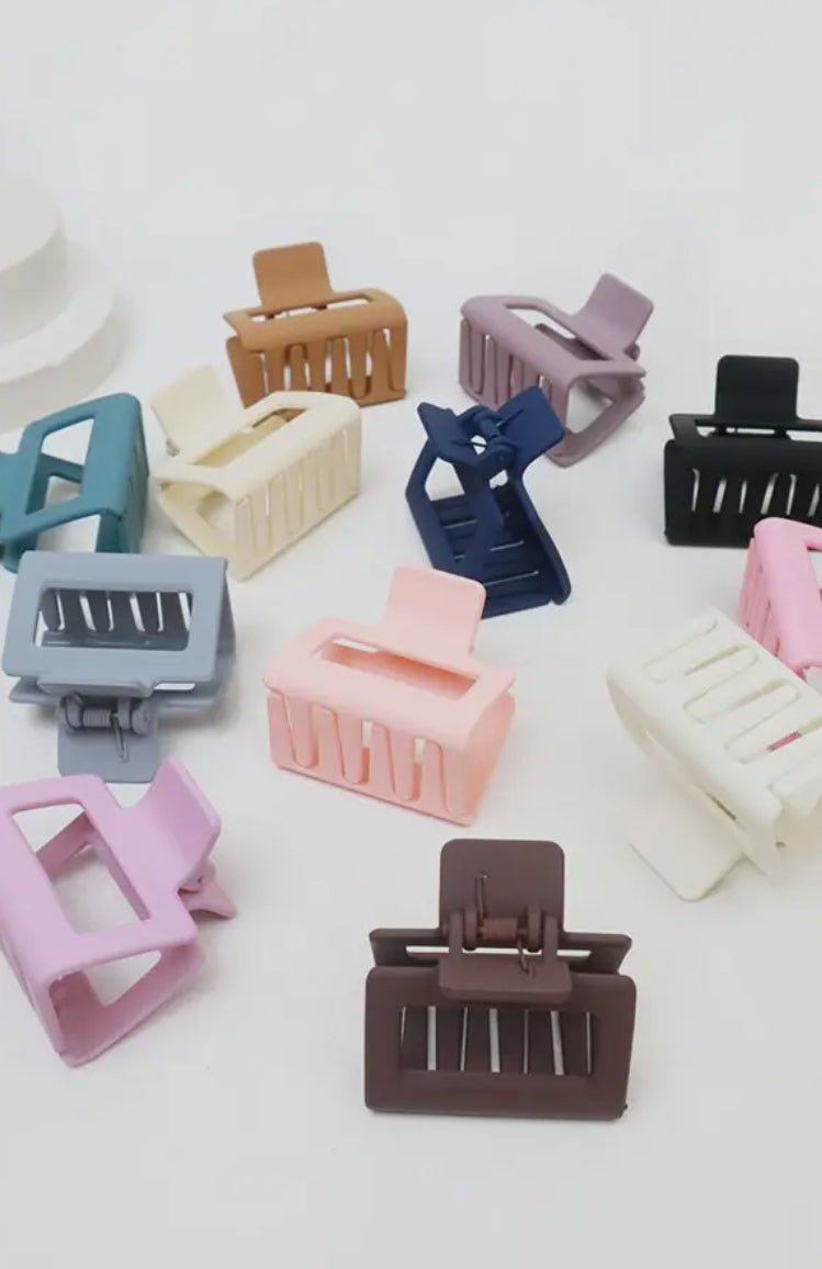 Matte Medium 2” Hair Clips