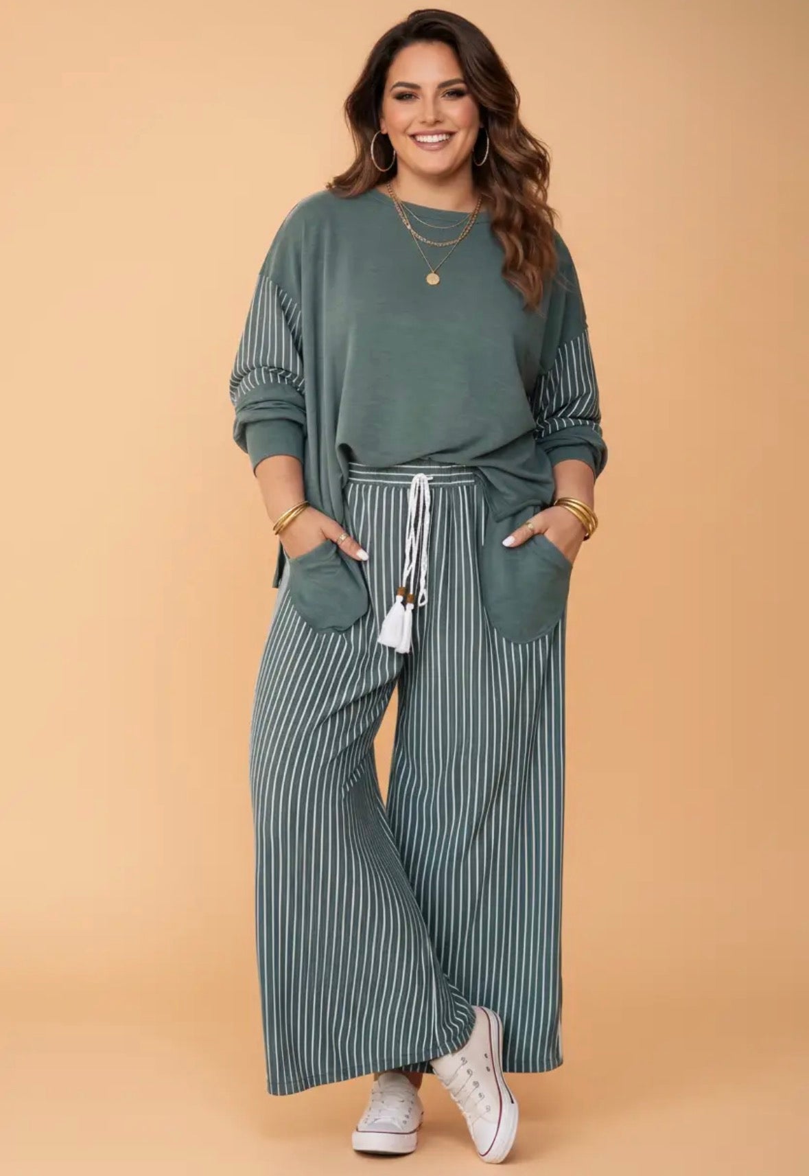 Striped Raw Seam Top & Pants Set: Plus Size!