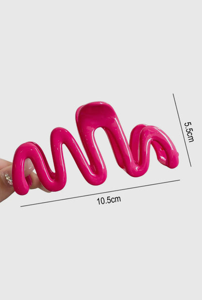 Acrylic Wave Hair Clip