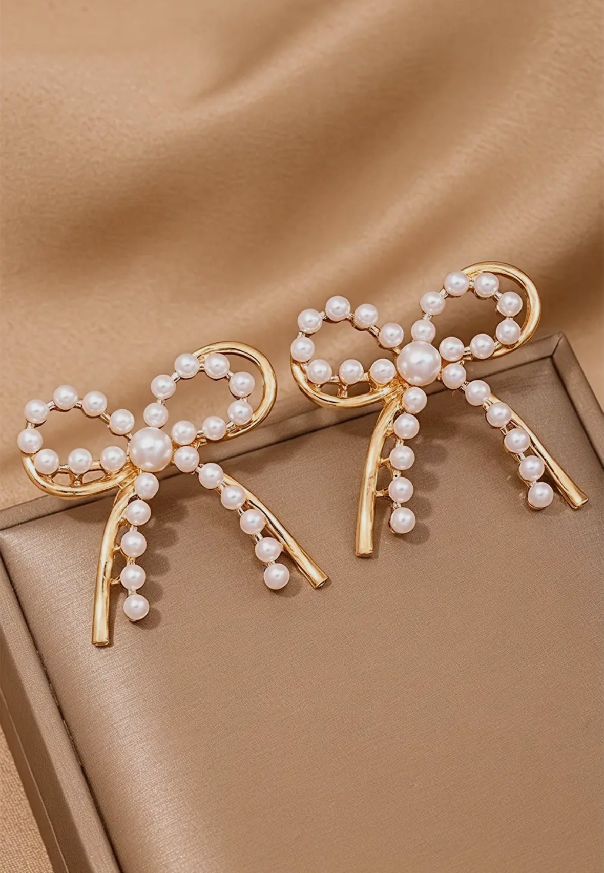 Pearl Embellished Bow Knot Stud Earrings