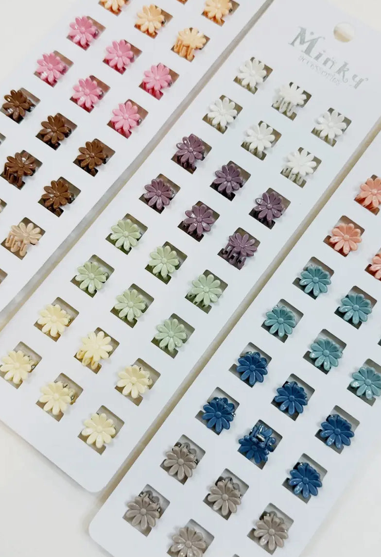 24 Piece Assorted Daisy Claw Clips
