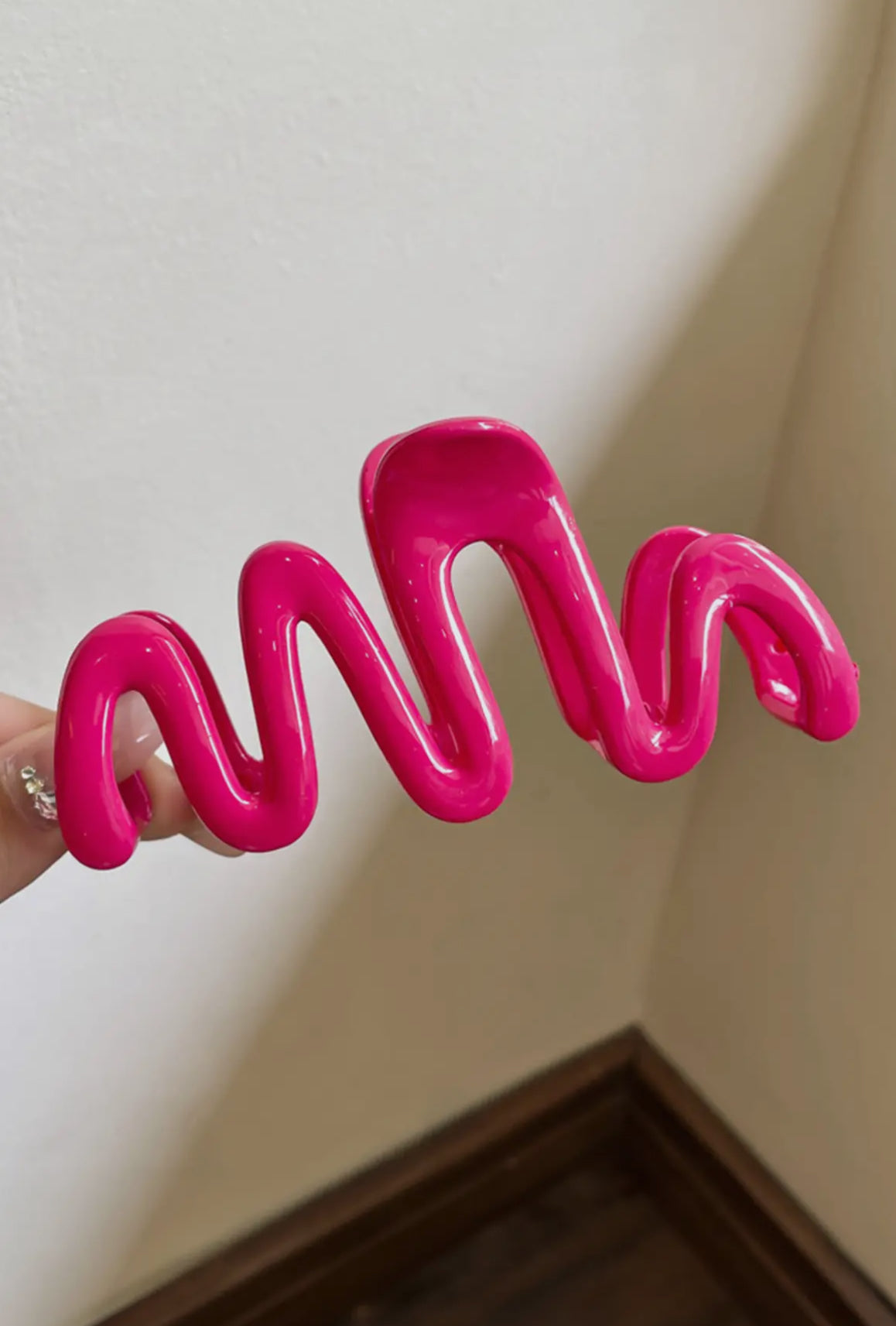 Acrylic Wave Hair Clip
