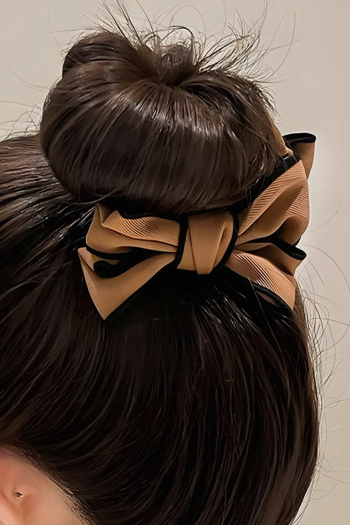 Double Bow Claw Clip