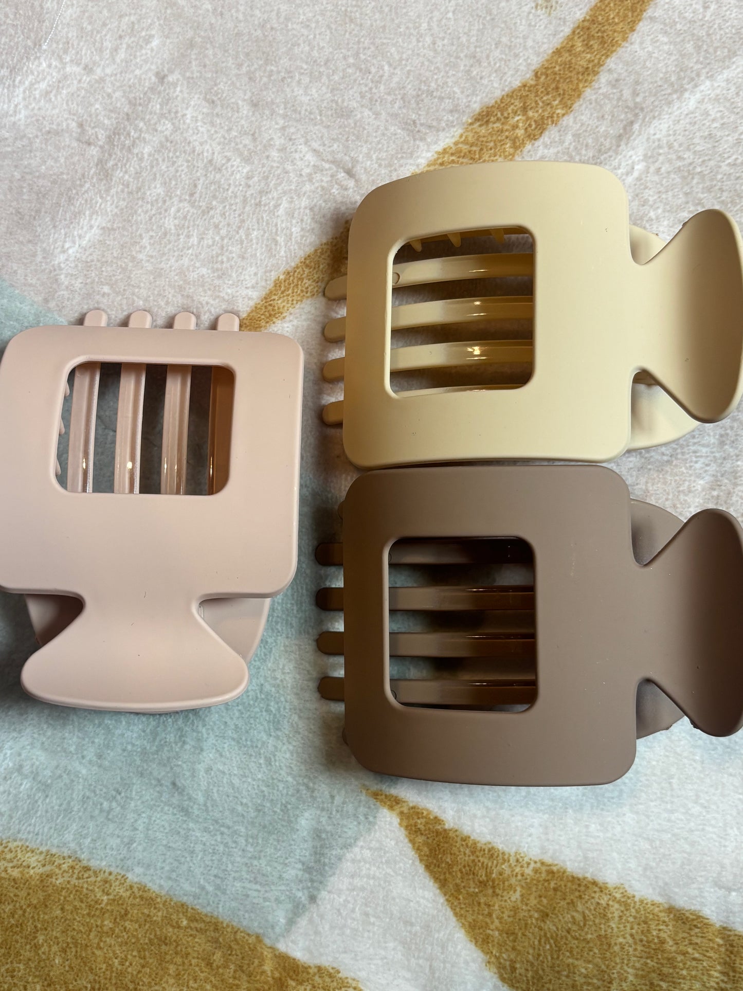 Flat Square Matte Claw Clips